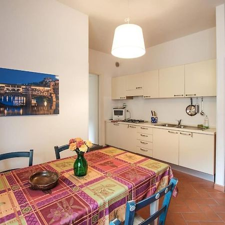Nice Apartment Near Ponte Vecchio Florence Buitenkant foto