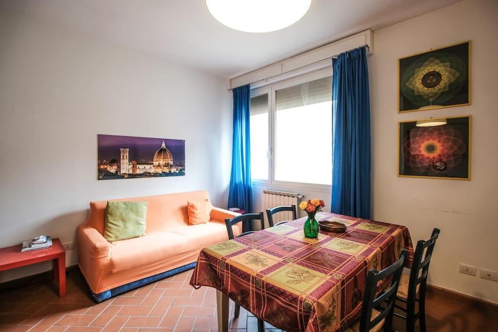 Nice Apartment Near Ponte Vecchio Florence Buitenkant foto